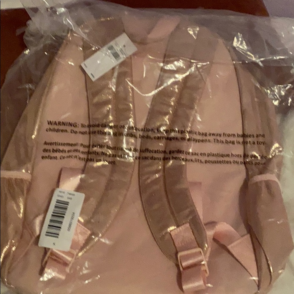 🎉🎉NWT JUSTICE UNICORN BACK PACK 🎉🎉 - Picture 2 of 3